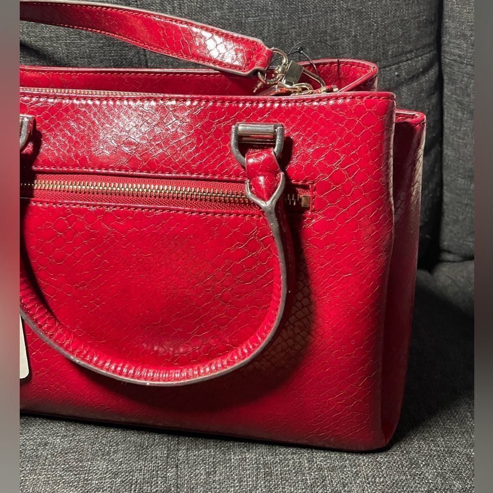 Red Guess Python Moonlight Handbag NWT - image 4